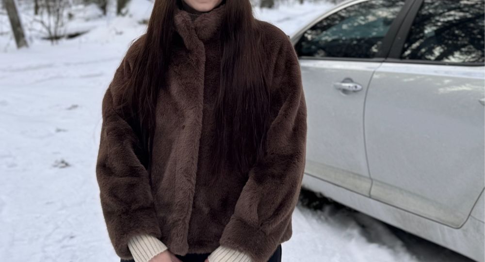 Коричнева екошуба, під норку, нова