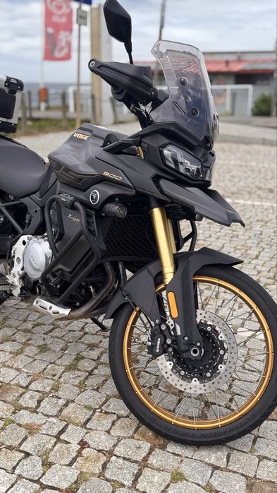 Voge DS900X como nova