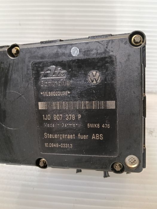 Módulo / Bomba de ABS - Audi A3 8L / VW Golf 4 - 1j0