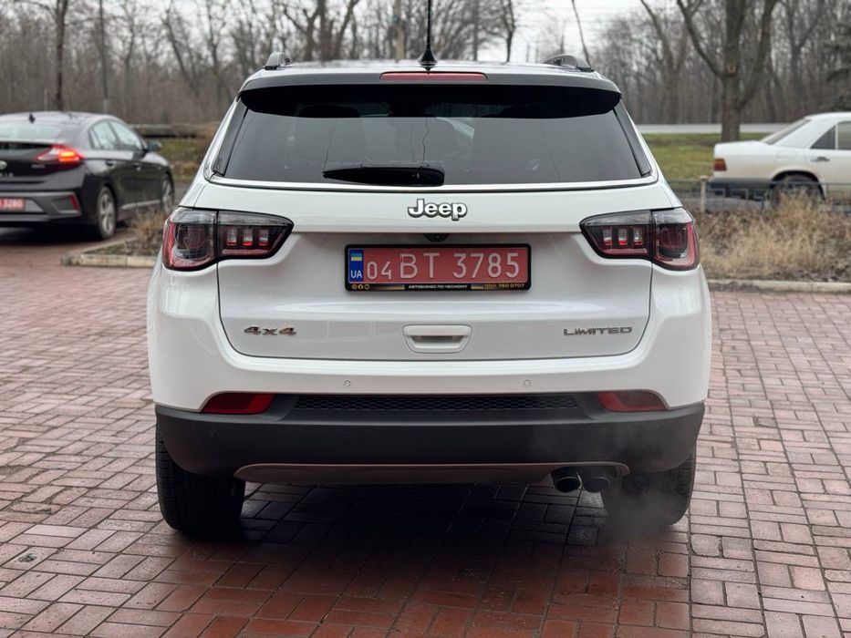 Jeep Compass 2022 модельного року