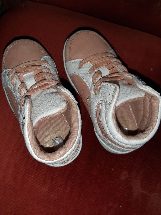 Sapatilhas  de menina