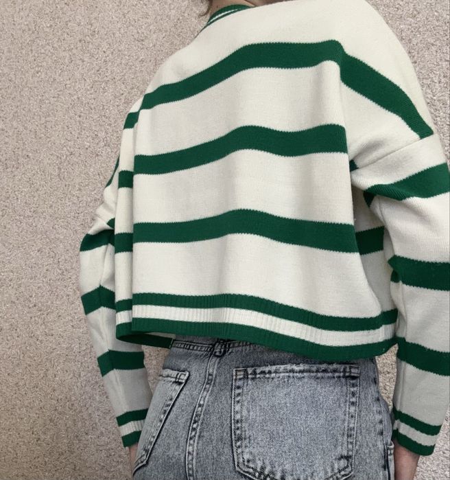 Дівчачій одяг | one size|світер|кофта жіноча хороший стан|Одяг жіночій