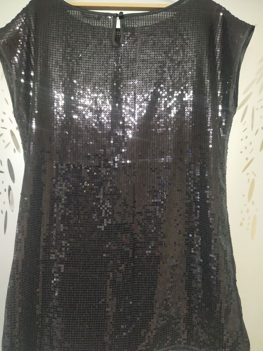 Продам короткое платье пайетки