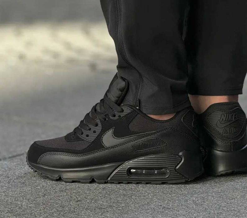 (БЕЗ ПЕРЕДОПЛАТИ) Nike Air Max 90 Essential Black найк ейр макс 90 есенціал чорні