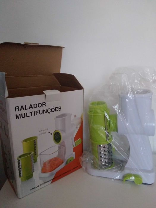 Cozinha: Ralador multifunções (legumes) aço inoxidável.