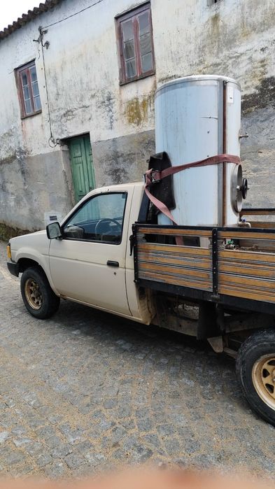 Nissan d21 três lugares