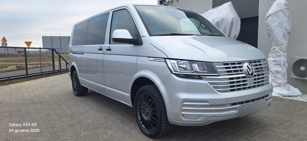 Volkswagen Caravelle 2021 Volkswagen T6.1 Transporter Caravelle Caravelle Trendline lang