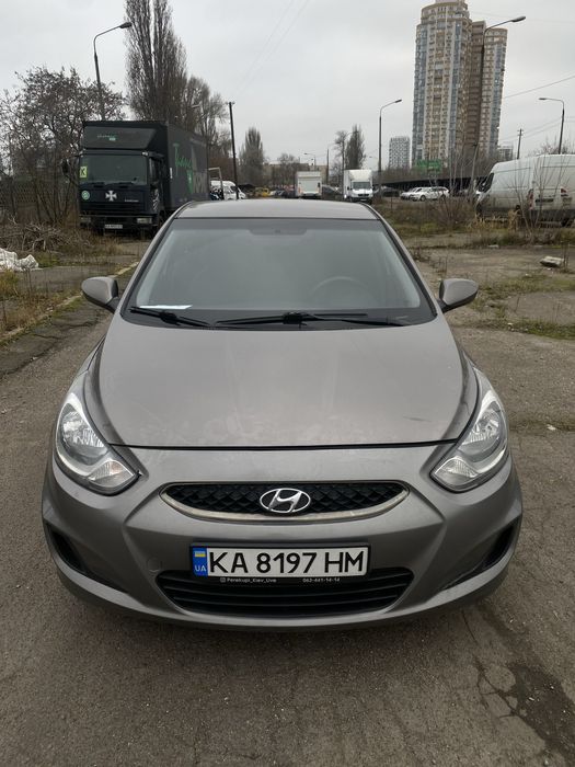 HYUNDAI Accent 2017