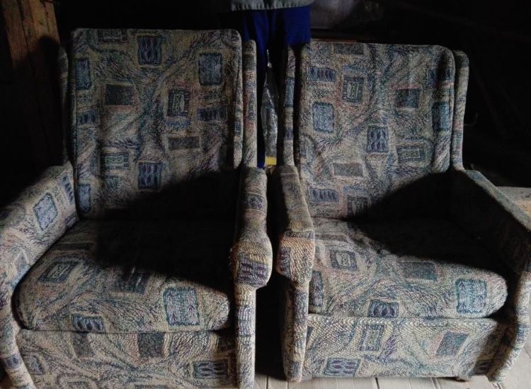 Крісло нерозкладне