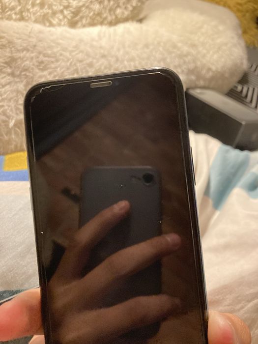Iphon11pro uszkodzony