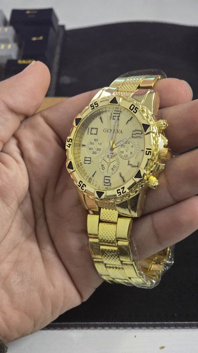 Relógio Masculino Geneva dourado