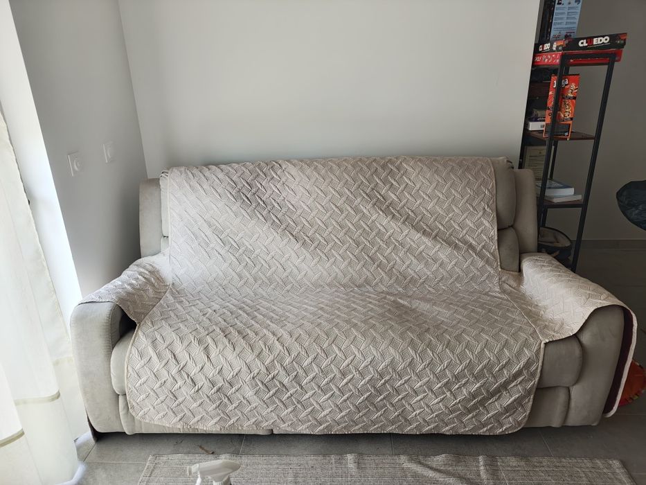 Sofa 3 pessoas como novo