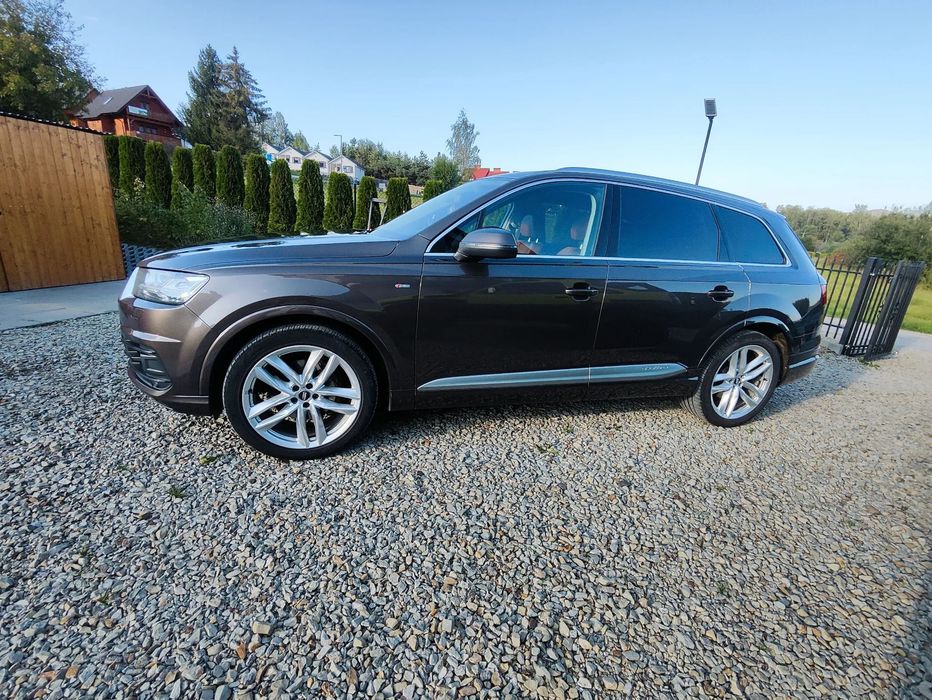 Audi Q7 Polski Salon