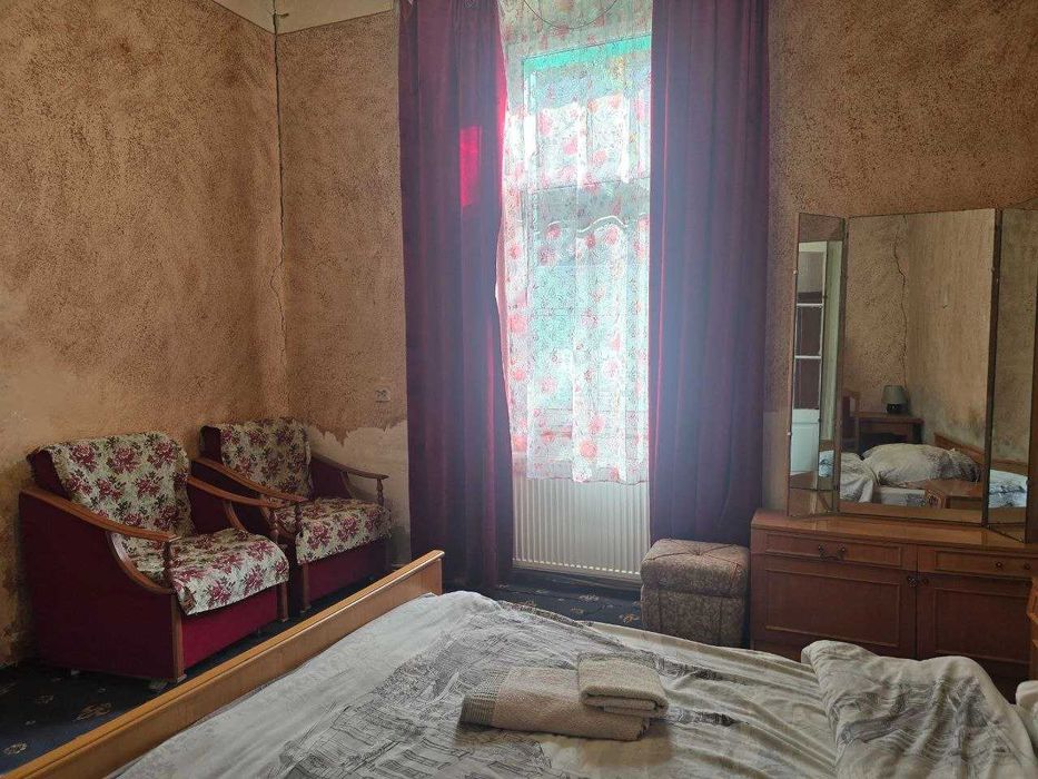 Оренда будинку у центрі по вул.Мукачівській 650$