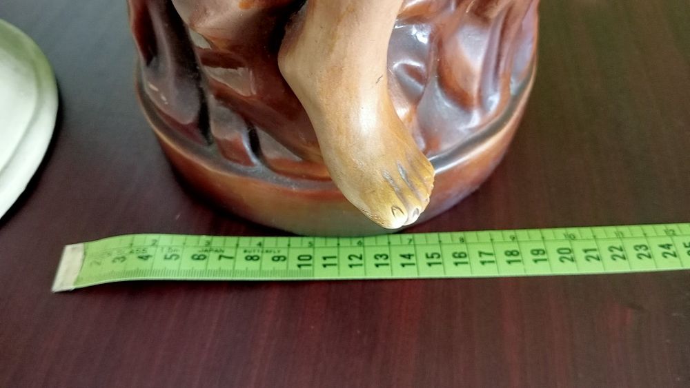 Bonecos em loiça antigos