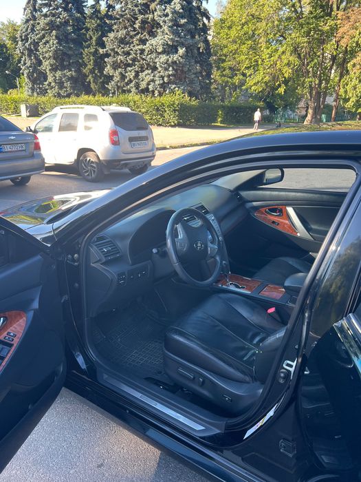 ПРОДАМ АВТО Toyota Camry
