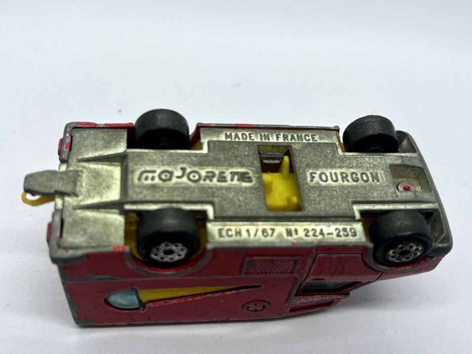 Carinhos colecionáveis da Majorette - vintage.