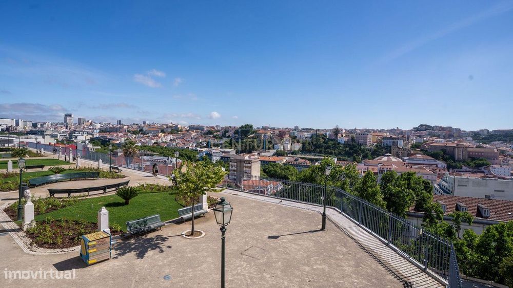 Apartamento T2 no Bairro Alto