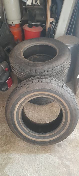Pneus 225 / 70 r15