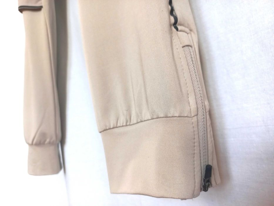 SPODNIE sportowe Damskie beżowe r. 36/38 4F letnie NOWE
