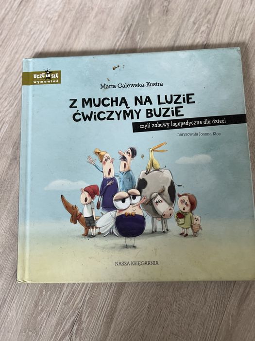 Z muchą na luzie ćwiczymy buzię