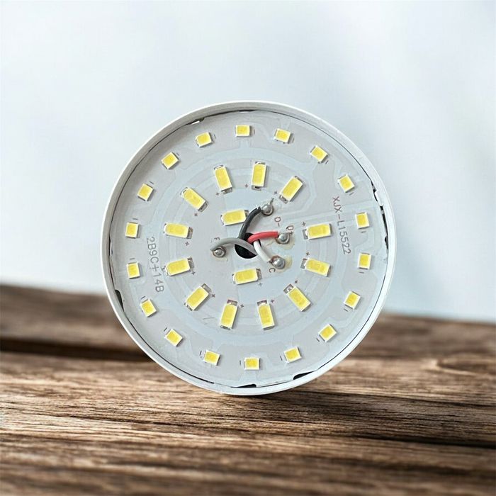 Акумуляторна лампа Е27 12W