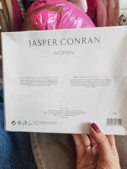 Zestaw prezentowy damski Jasper Conran perfumy i żel pod prysznic