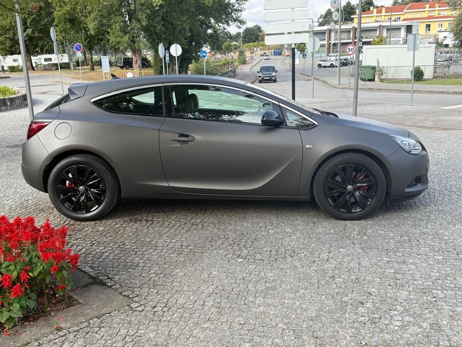 Opel Astra Gtc Super desportivo