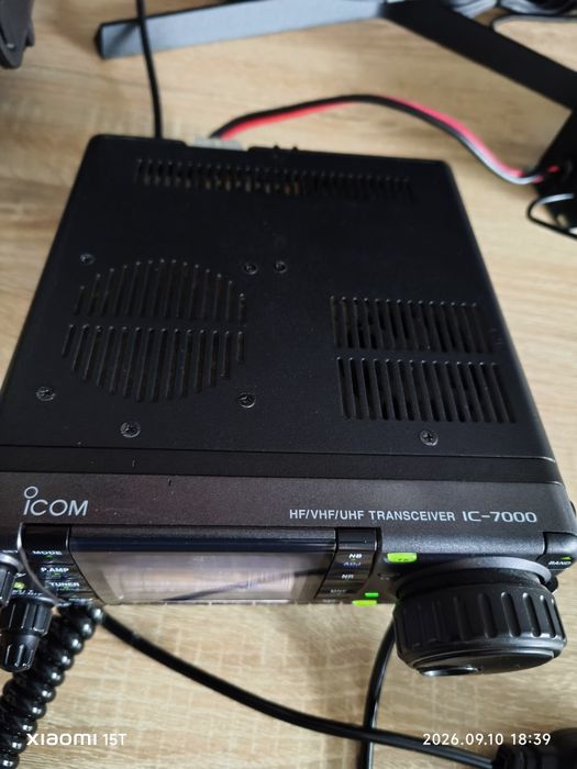 Radio ICOM 7000.
