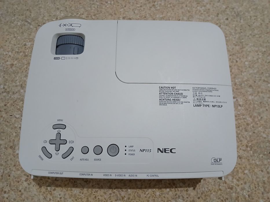 NEC NP115 Projector63825210779905121