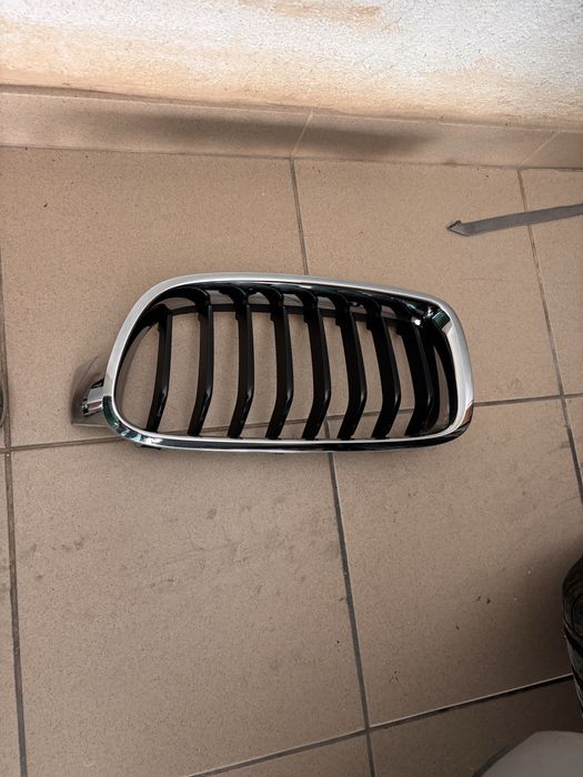 Grelha frontal BMW serie 3 original