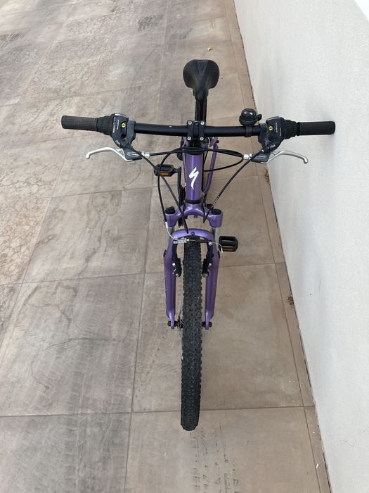 Specialized Hotrock 24” | Bicicleta Juvenil | Suspensão | Shimano