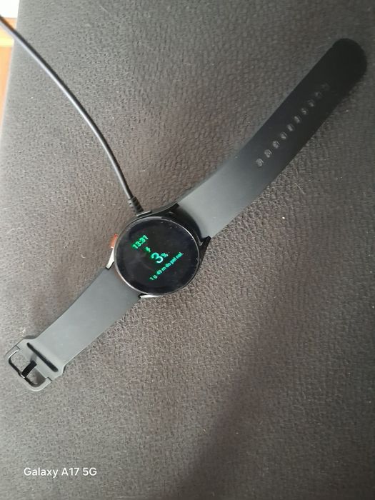 Samsung galaxy watch 4 stan  bardzo dobry