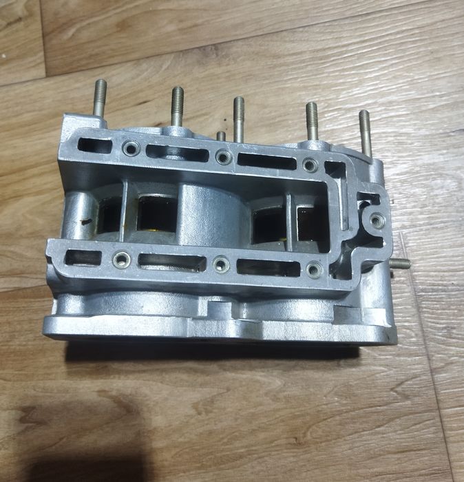 Блок цилиндров  ВИХРЬ новый