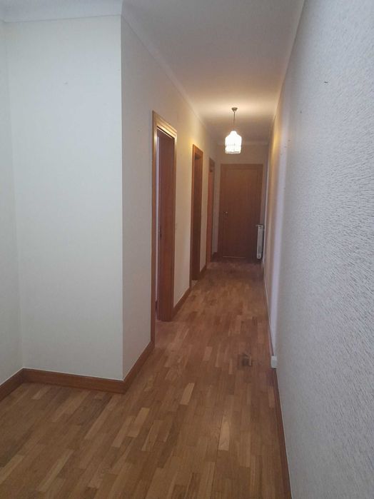 Apartamento T4 no centro