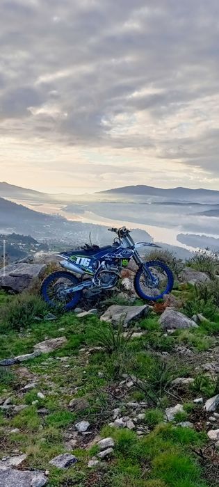 Husqvarna 2019.. 350 competição