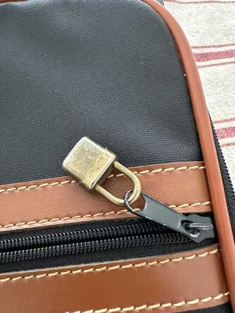 Porta fatos "i santi"