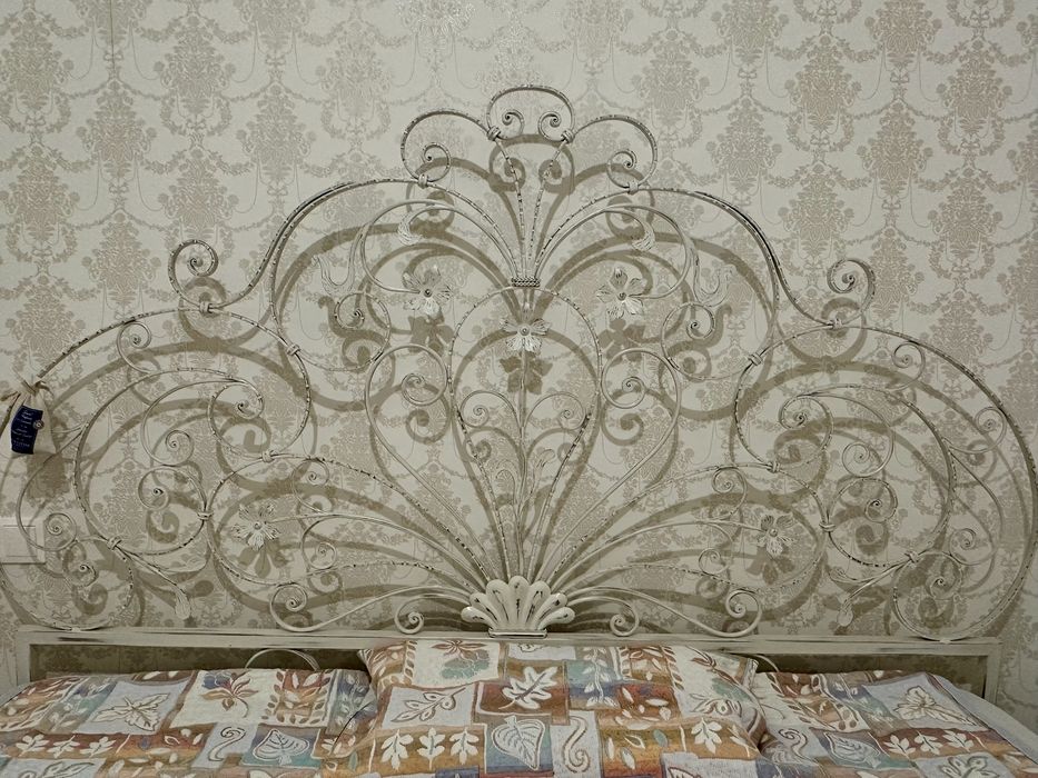 Єлегантне ліжко 170*200 + ортопедичний матрац (Італі