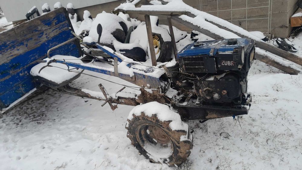 Продам мотоблок зубр 8