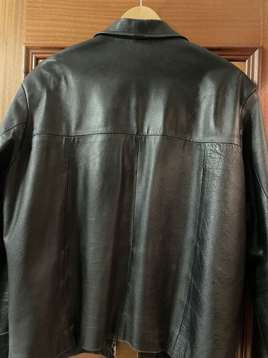 Casaco em pele genuina