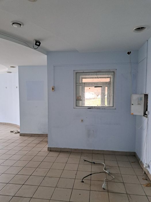 Оренда фасадного приміщення біля дороги Шолуденка, 6В, 73,7 м2.