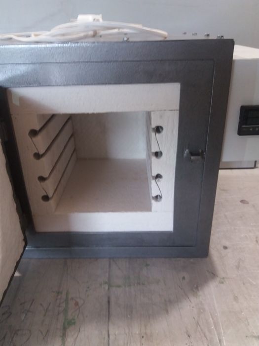 Продам муфельную печь.