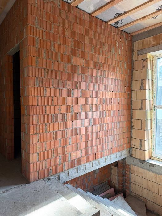 Будинок біля парку 135 м2 з великими терасами