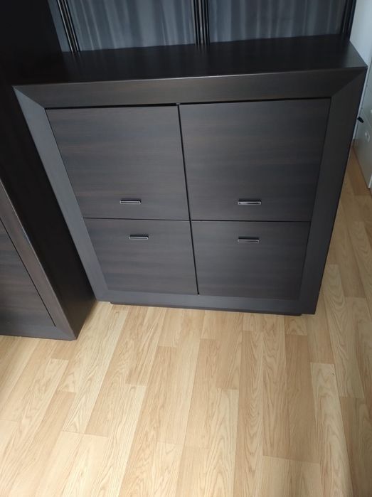 Dwie komody kolor wenge plus szafa na ubrania