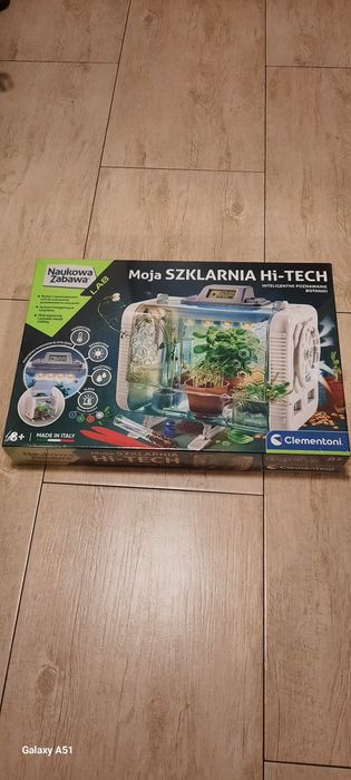 Moja szklarnia Hi Tech Clementoni