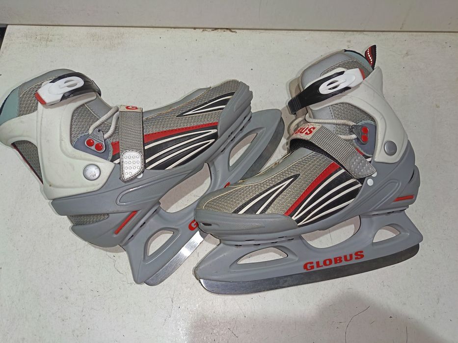 Łyżwy hokejowe GLOBUS rozmiar 40/41 jak Nowe