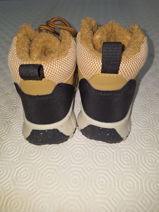 Bota menino Zippy 25