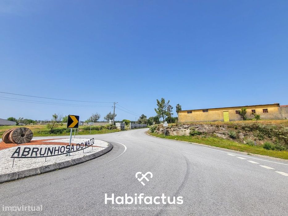 Terreno Rústico com 4.672 m2, com Olival e Pavilhão, á Venda em Abrunh