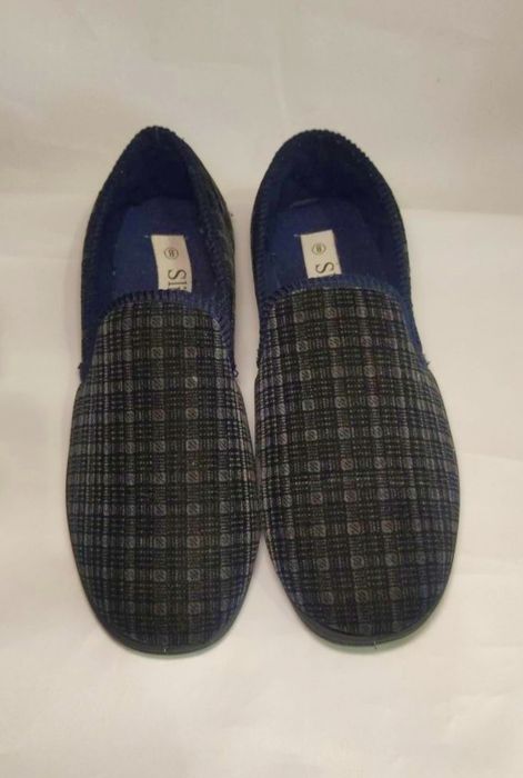 і домашні капці британського бренду The Slipper Company. 41 розмір