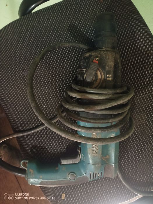 Профератор макіта